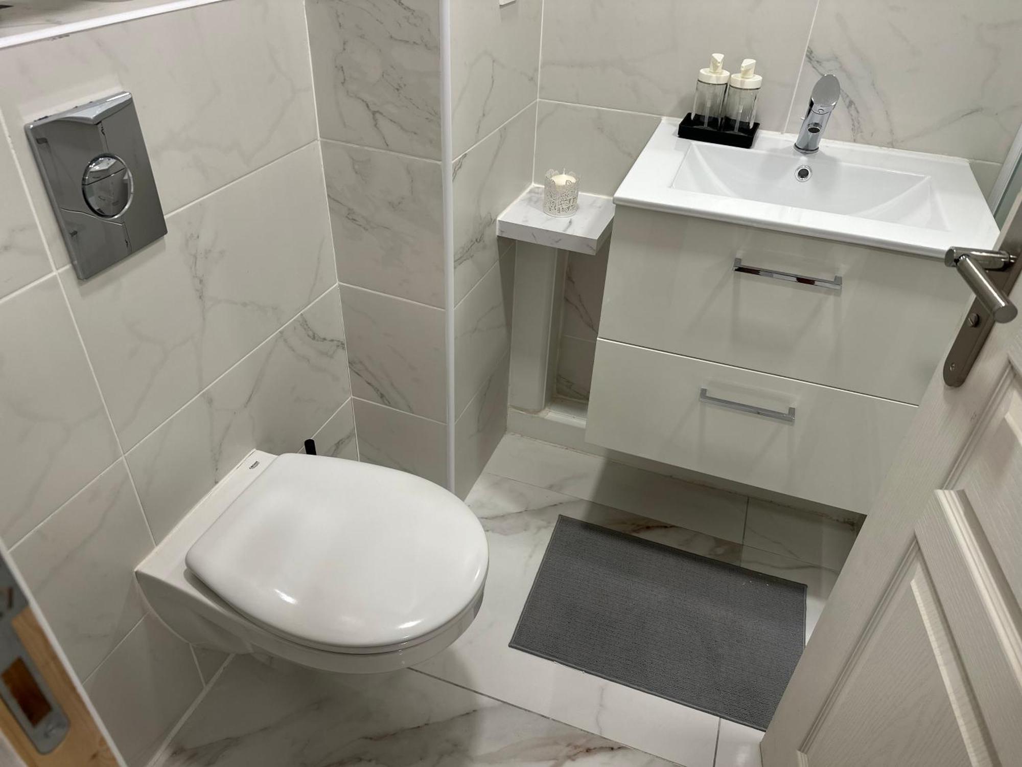 Studio Vue Sur Le Port Могио Екстериор снимка