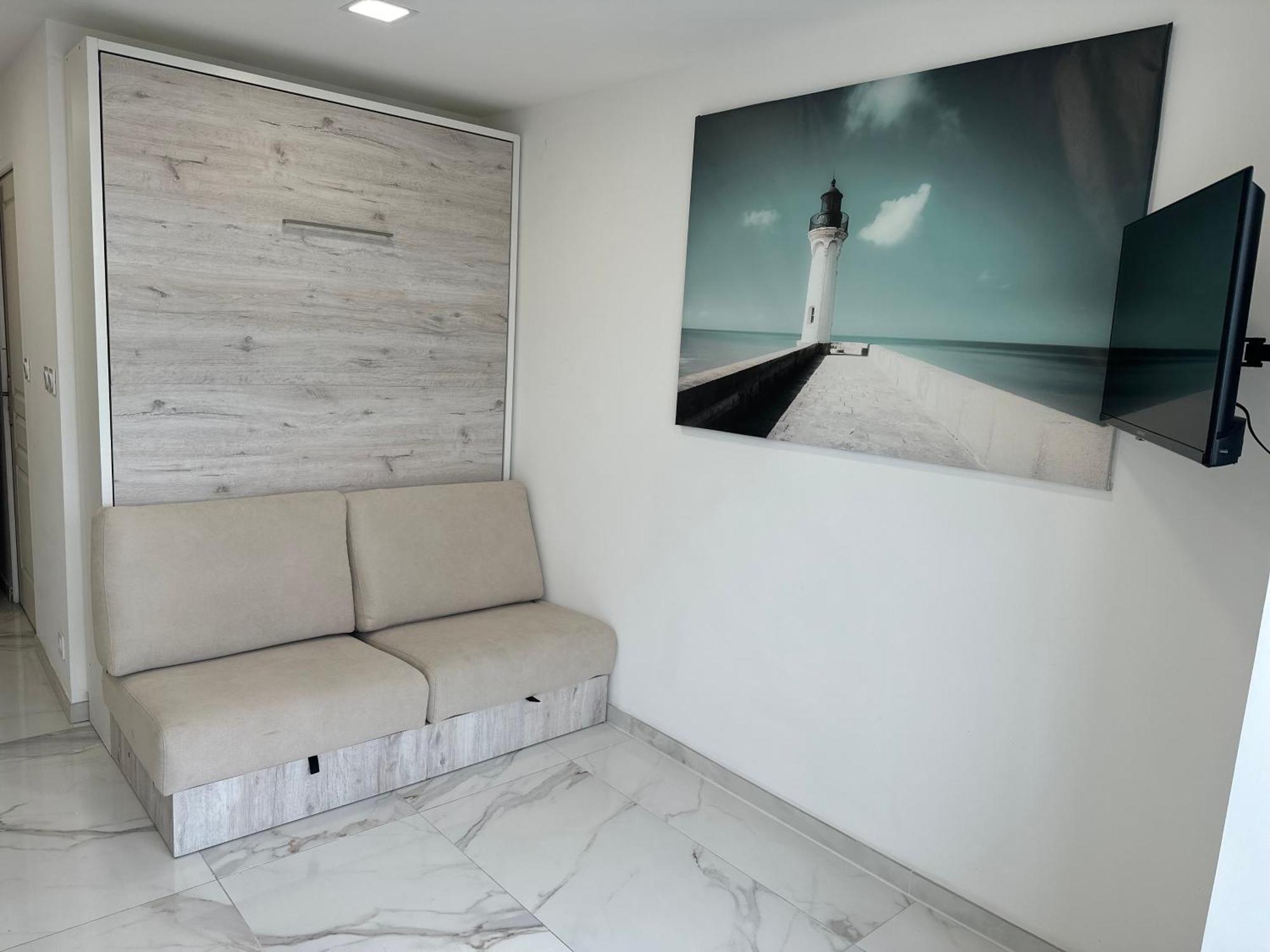 Studio Vue Sur Le Port Могио Екстериор снимка